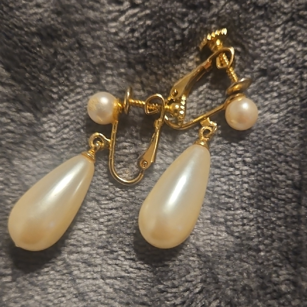 Gold-Tone Pearl Drop Clip-On Earrings - Classic Ivory